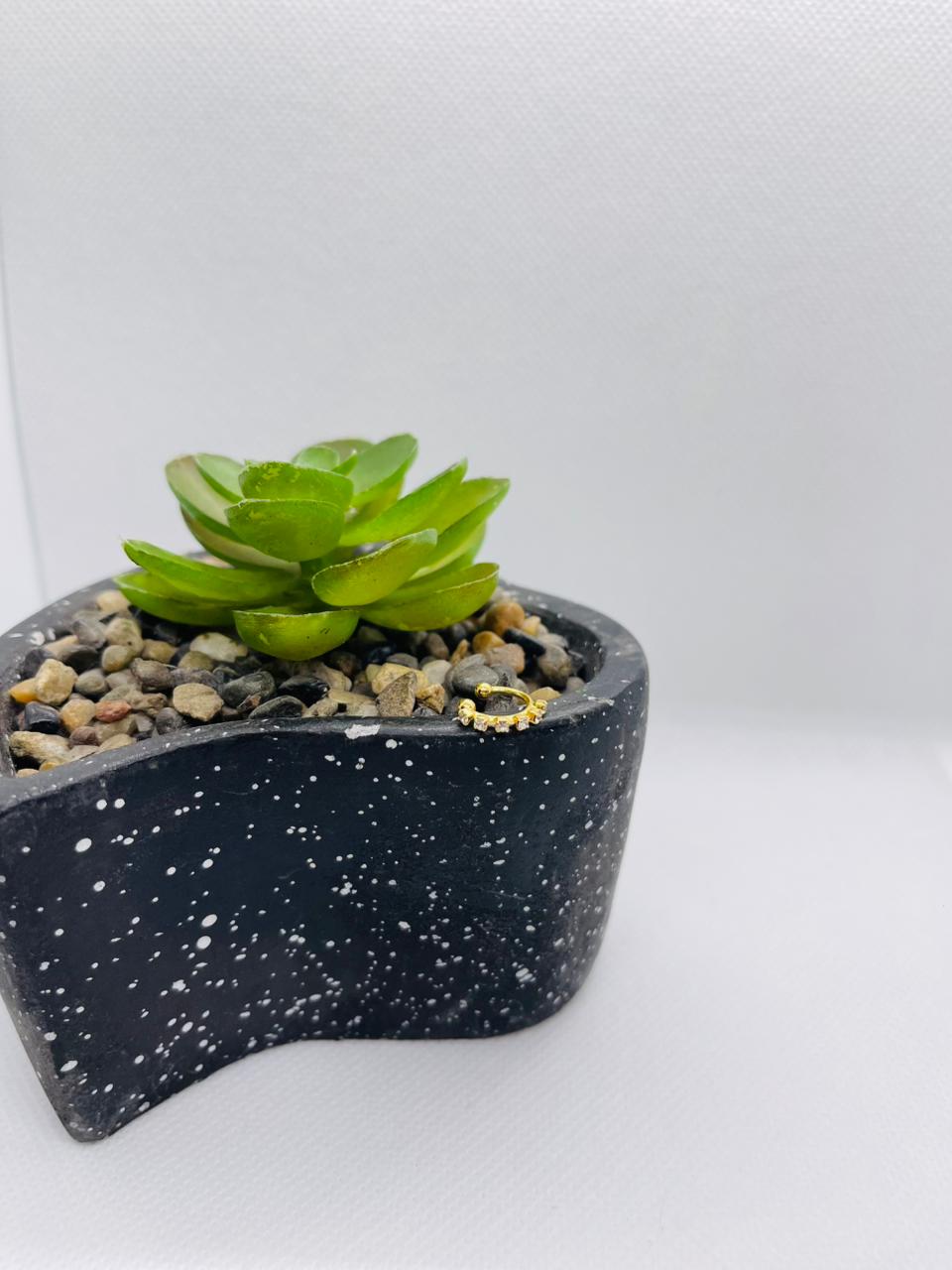 Brinco Hélix Fake Pedrinhas