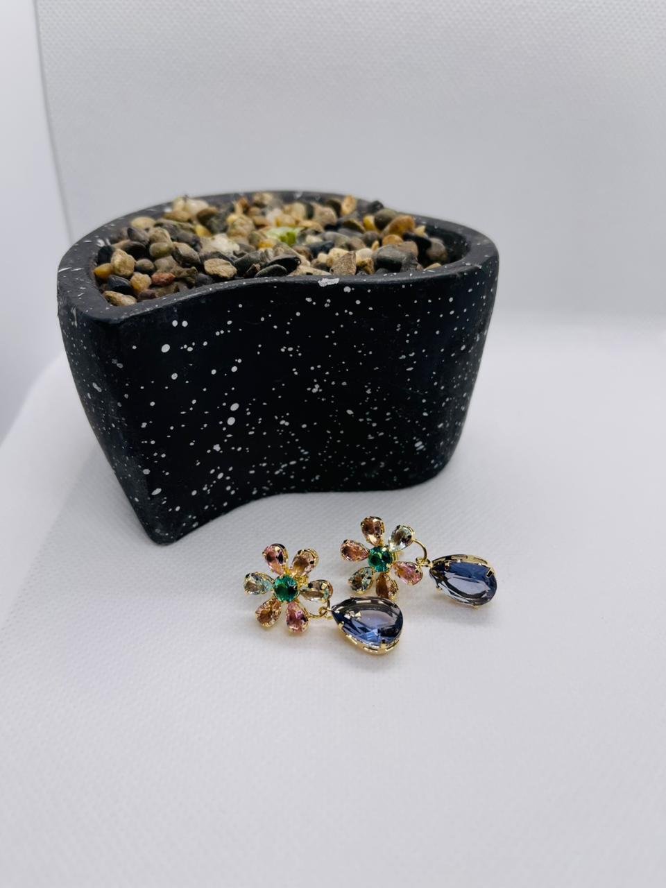 Brinco Prime Flor Gota Pendente