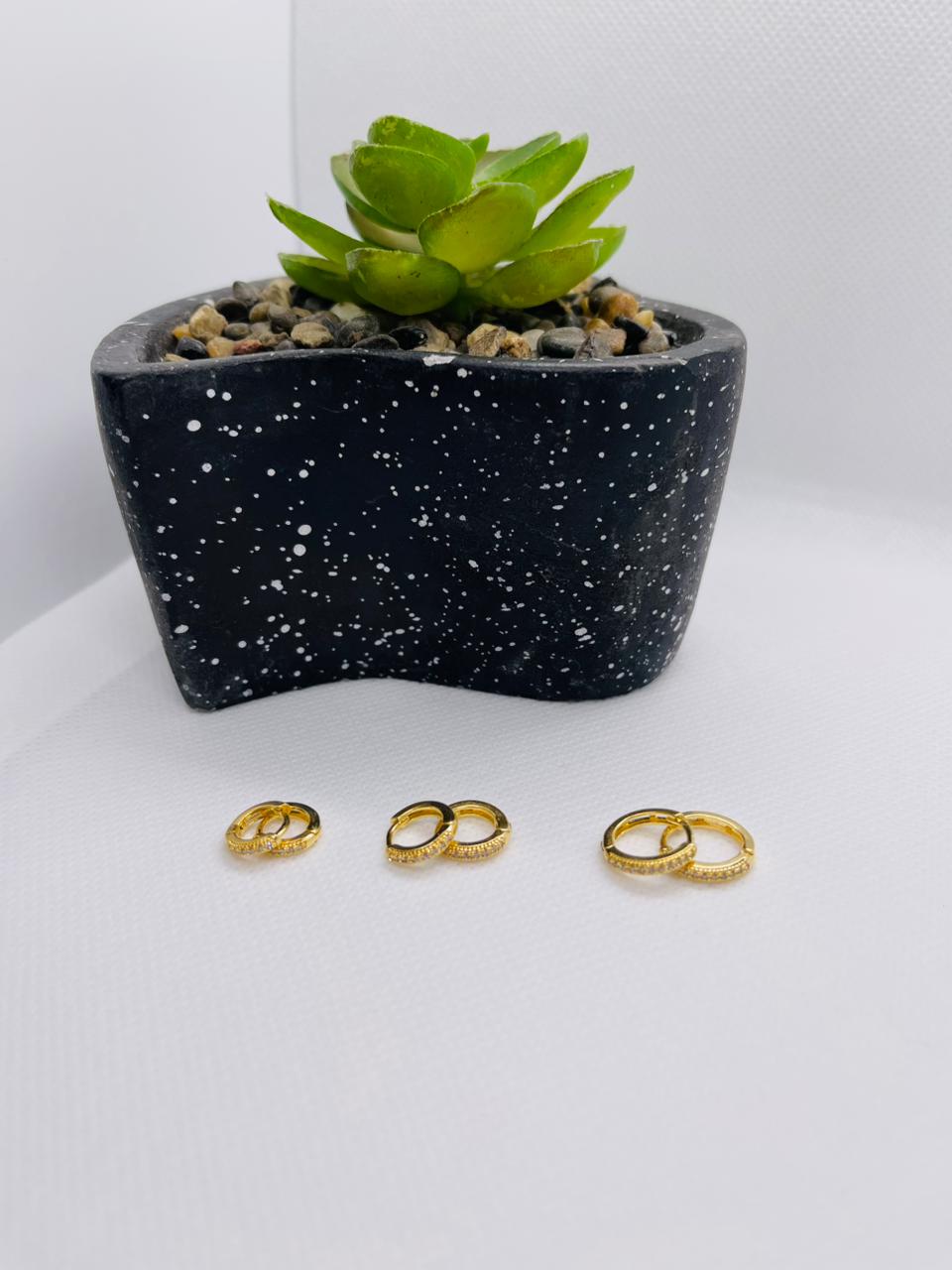 Trio Prime de Argolinhas Finas Zircônias